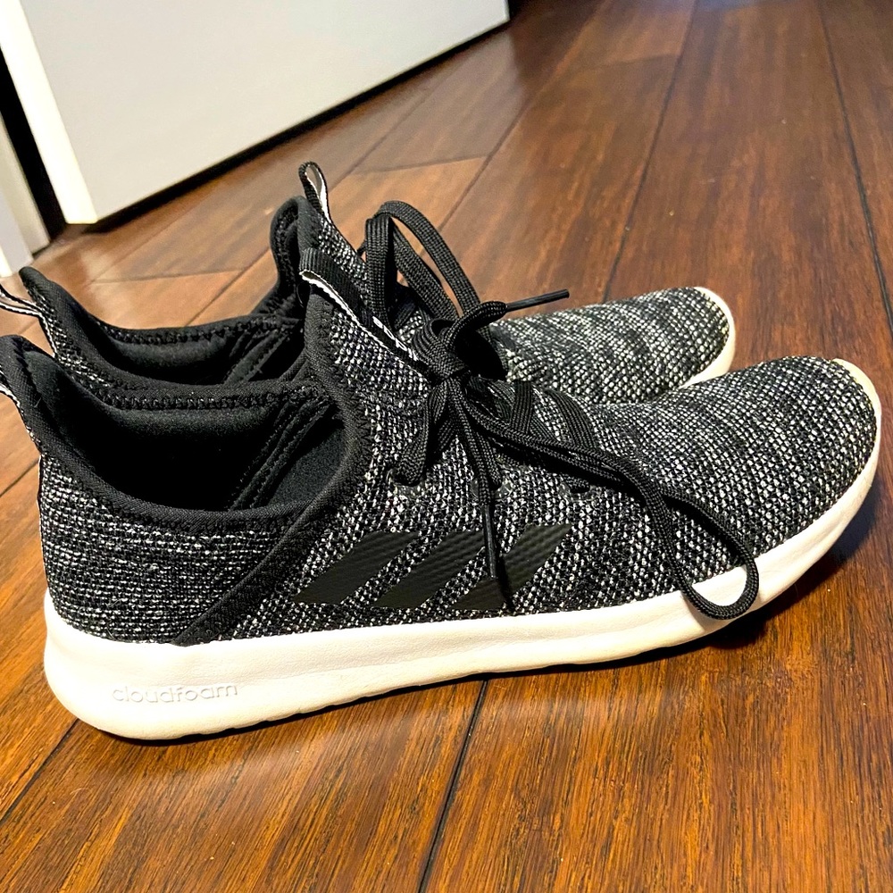 Women’s Adidas Sneakers